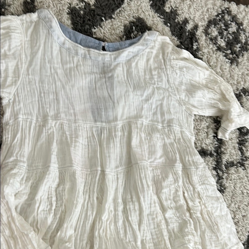 White Crinkled Short Sleeve Top